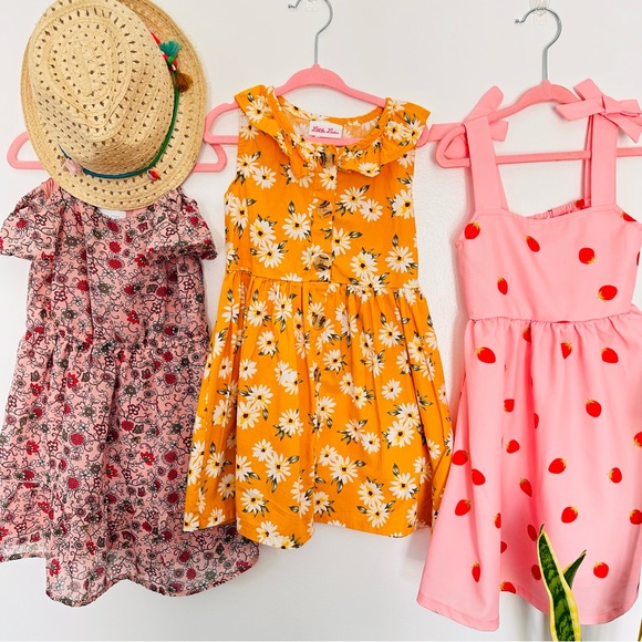 ๐๐๐Bundle of girlโs 3 dresses size 4, used in perfect condition - Picture 3 of 17